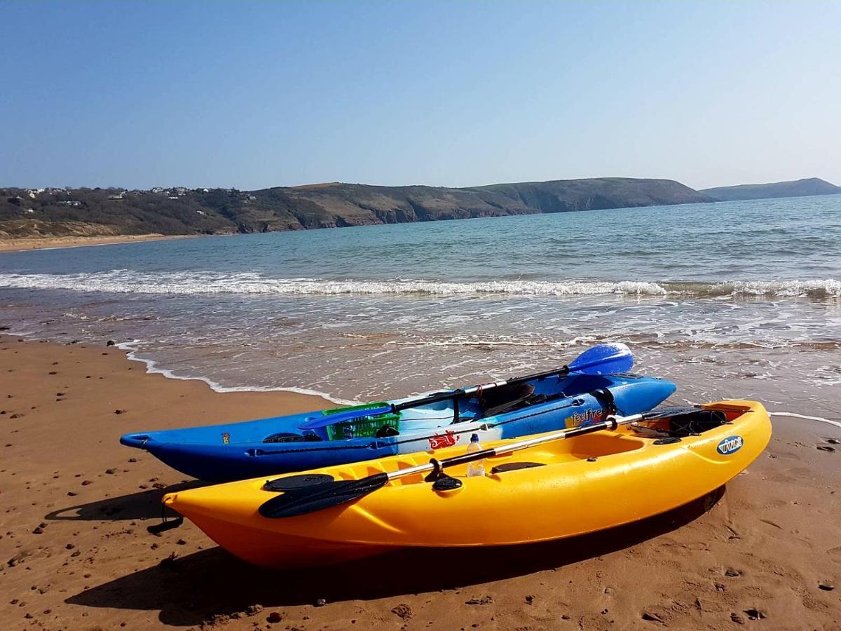 A Beach Holiday In Pembrokeshire المظهر الخارجي الصورة